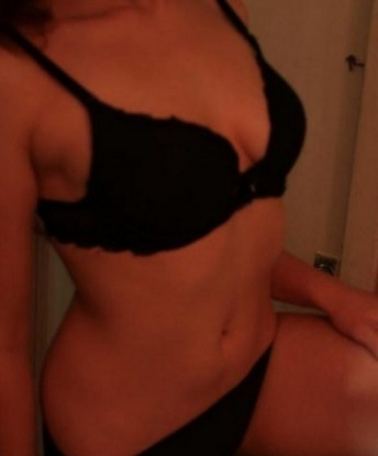 Лариса, 22 года, 3 размер груди