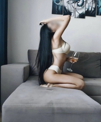 Уляна, 22 года, 2 размер груди